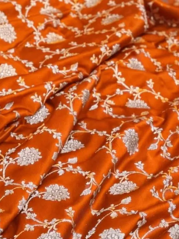 Roop_Vaibhav_Mashru_Katan_Silk_Saree_Orange