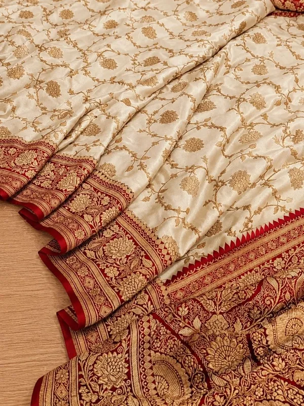 Roop_Vaibhav_Mashru_Katan_Silk_Saree_Off_White