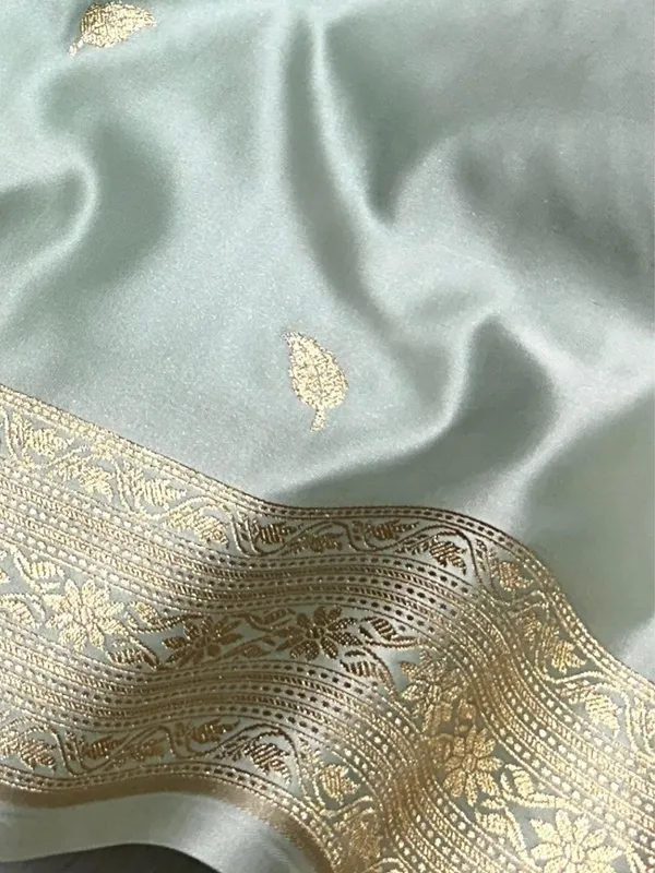 Roop_Vaibhav_Mashru_Katan_Silk_Saree_Gray