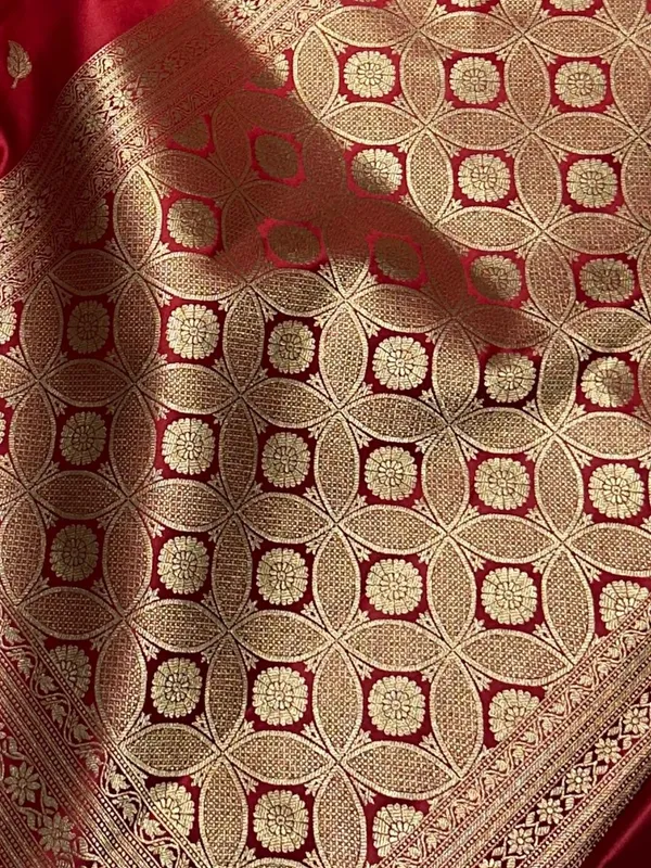 Roop_Vaibhav_Mashru_Katan_Silk_Saree_Blood_Red