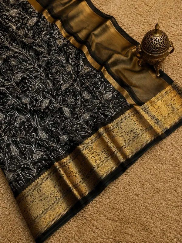 Dhaaga_Roop_Organza_Silk_Embroidery_Saree_Black