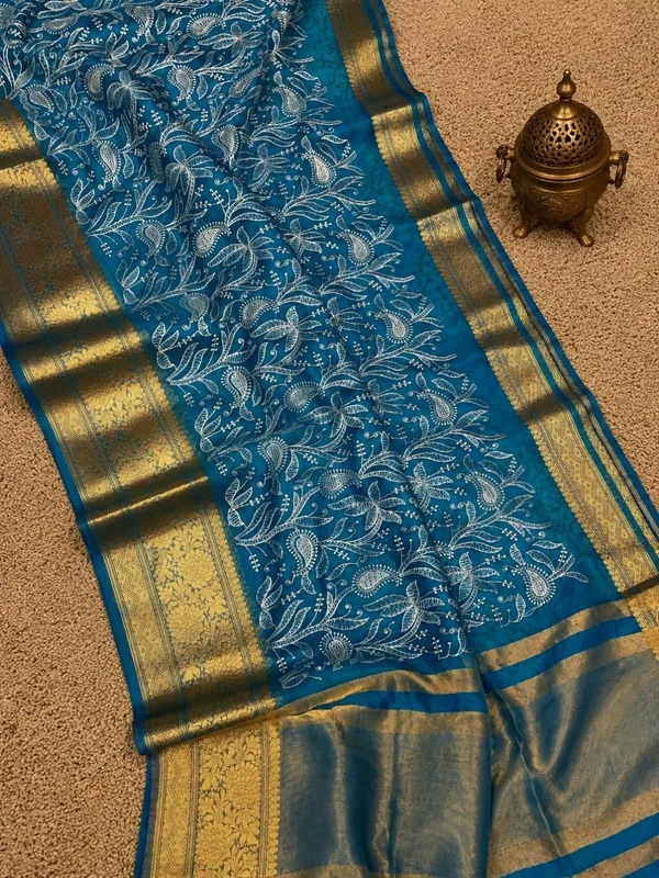 Dhaaga_Roop_Organza_Silk_Embroidery_Saree_Blue