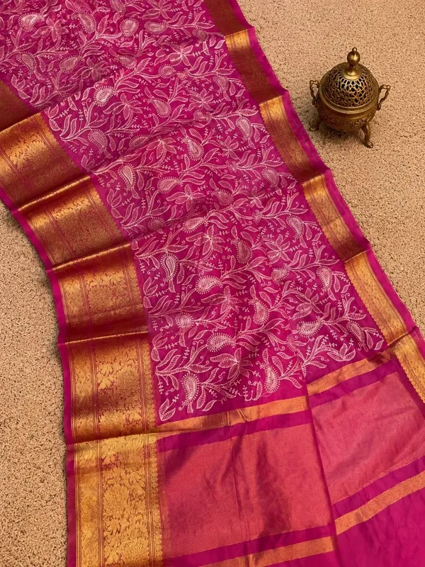 Dhaaga_Roop_Organza_Silk_Embroidery_Saree_Pink