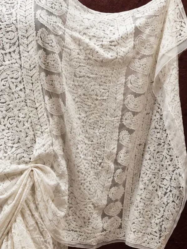 Taanvika_Georgette_Chikankari_Saree_White