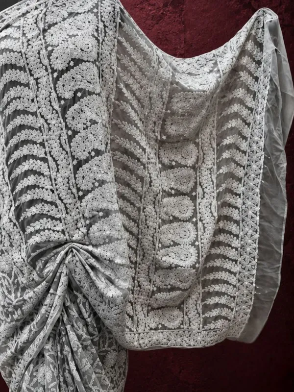 Taanvika_Georgette_Chikankari_Saree_Gray
