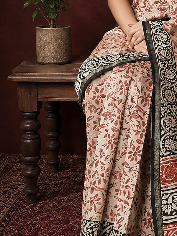 Kalamkari_Vaibhav_Chanderi_Silk_Saree_Kora_Beige