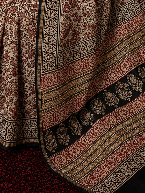 Kalamkari_Vaibhav_Chanderi_Silk_Saree_Dust_Beige