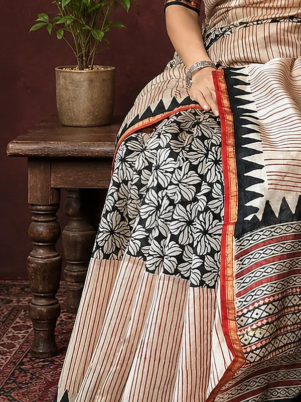 Kalamkari_Vaibhav_Chanderi_Silk_Saree_Bran_Beige