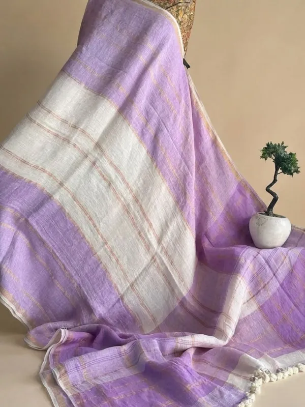 Neelima_Jayashree_Linen_Jamdani_Saree_Lavendar_&_White