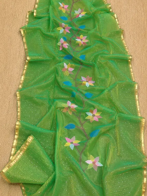 Kusum_Pure_Muslin_Jamdani_Sequin_Saree_Bright_Green