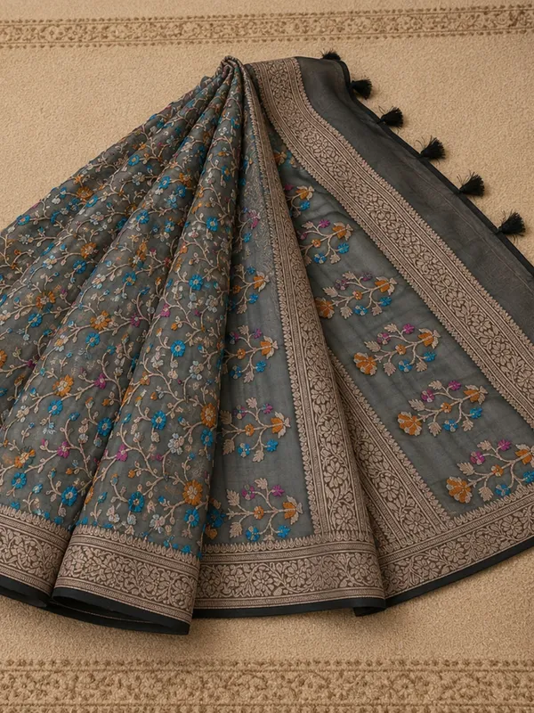 Tarini_Jamdani_Kora_Banarasi_Silk_Saree_Charcoal_Gray