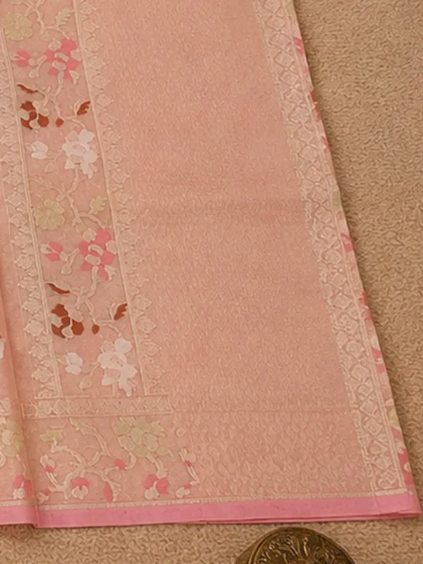 Tarini_Jamdani_Kora_Banarasi_Silk_Saree_Soft_Peach