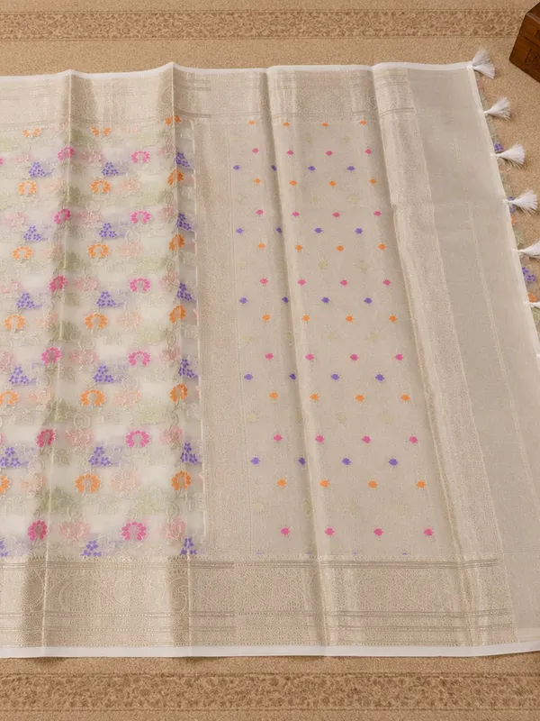 Tarini_Jamdani_Kora_Banarasi_Silk_Saree_Ivory_White