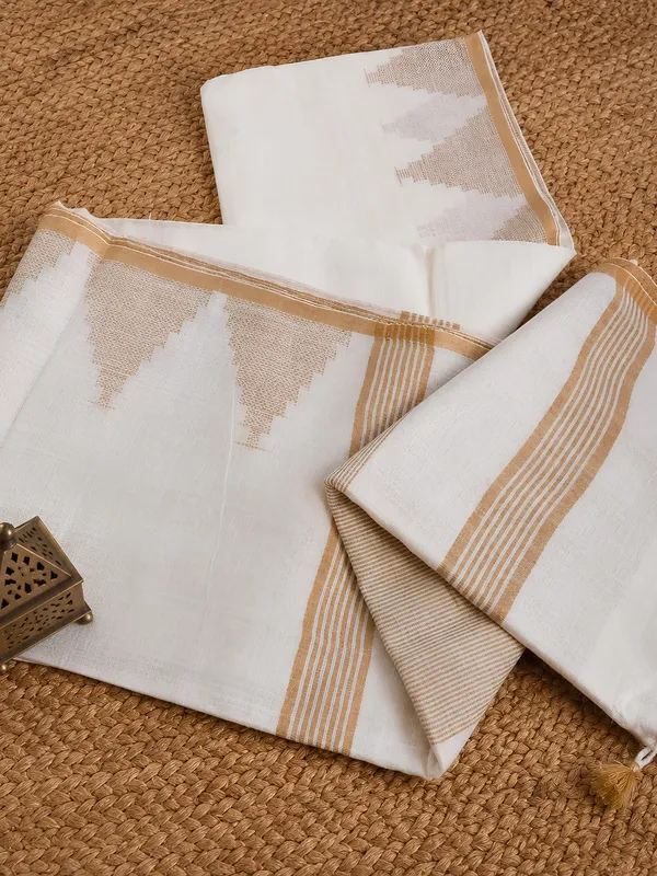 Manohari_Pure_Linen_Handloom_Temple_Border_Saree_Ivory_White