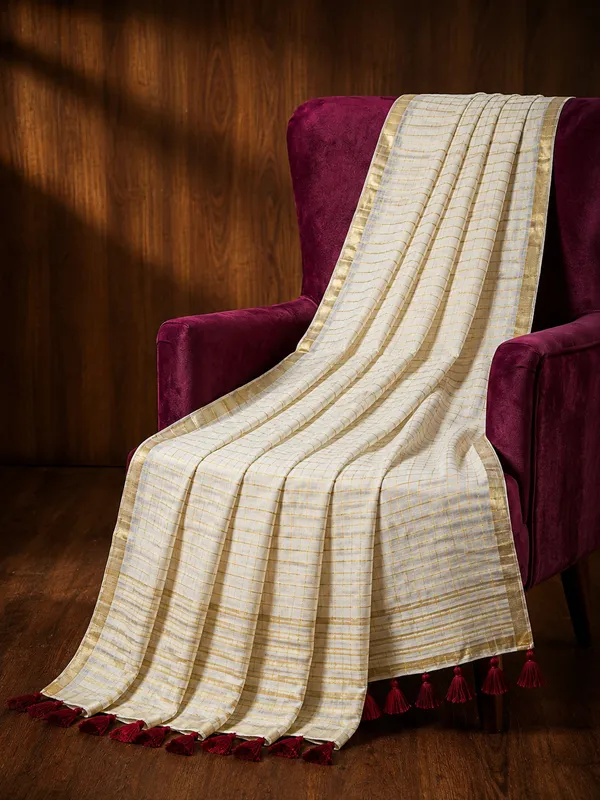 Nandita_Pure_Mul_Cotton_Sequin_Embroidery_Saree_Ivory_White