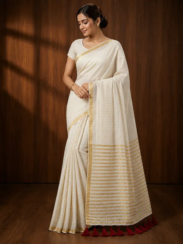 Nandita_Pure_Mul_Cotton_Sequin_Embroidery_Saree_Ivory_White