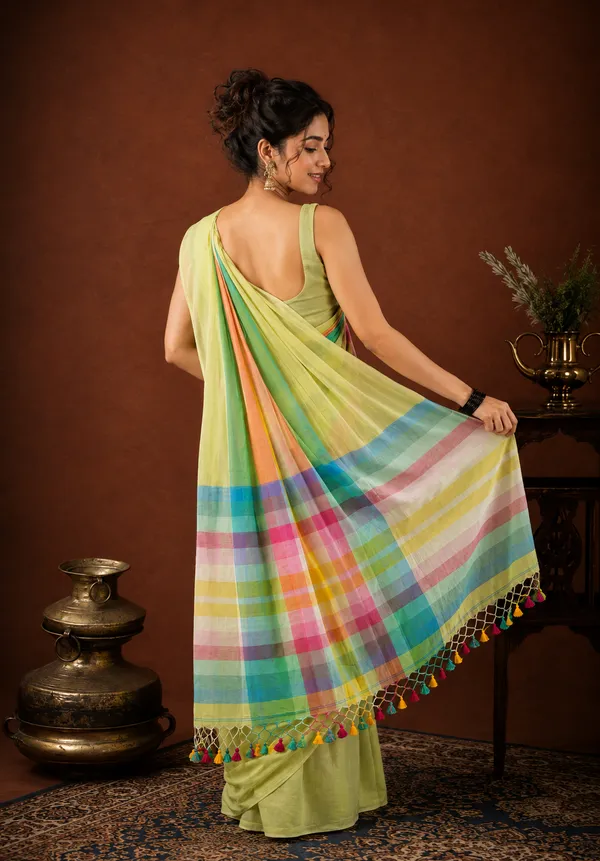 Niharika_Pure_Handloom_Warm_Mul_Cotton_Saree