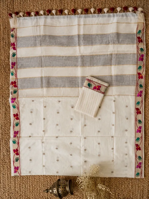 Aamani_Silk_Linen_Embroidered_Saree_Ivory_White