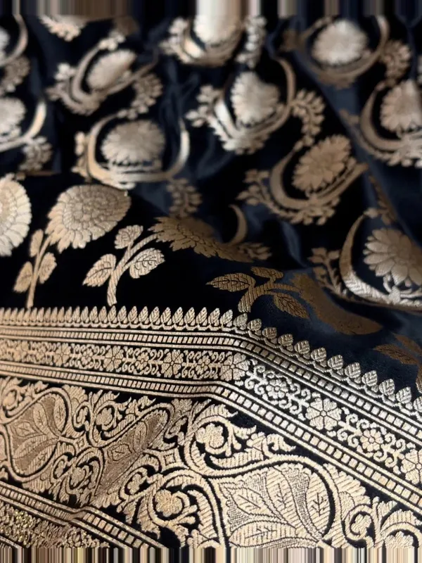 Ambar_Mashru_Katan_Silk_Heavy_Floral_Buta_Saree_Black
