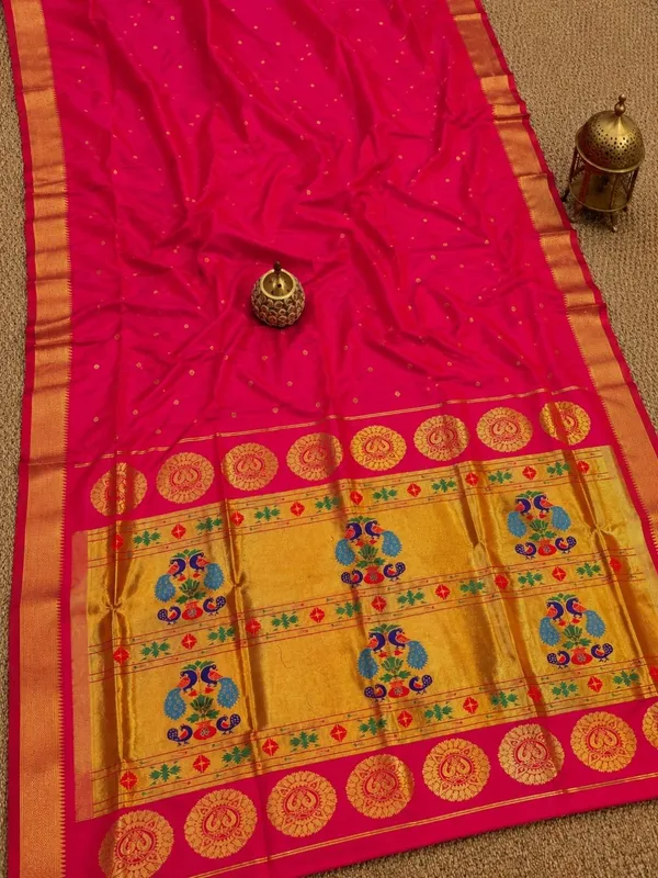Rajdhara_Handloom_Paithani_Silk_Saree_Hot_Pink
