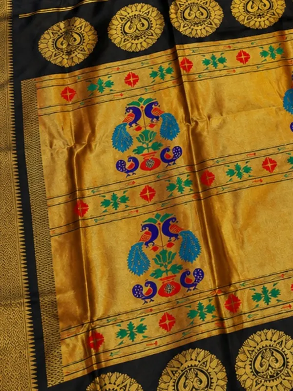 Rajdhara_Handloom_Paithani_Silk_Saree_Classic_Black