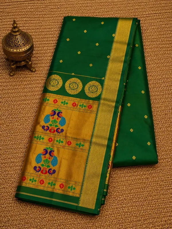 Rajdhara_Handloom_Paithani_Silk_Saree_Emerald_Green