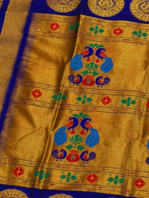 Rajdhara_Handloom_Paithani_Silk_Saree_Deep_Indigo