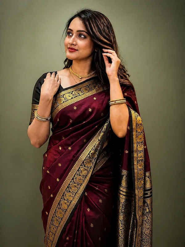 Saanjh_Paithani_Silk_Peacock_Handloom_Saree_Deep_Maroon