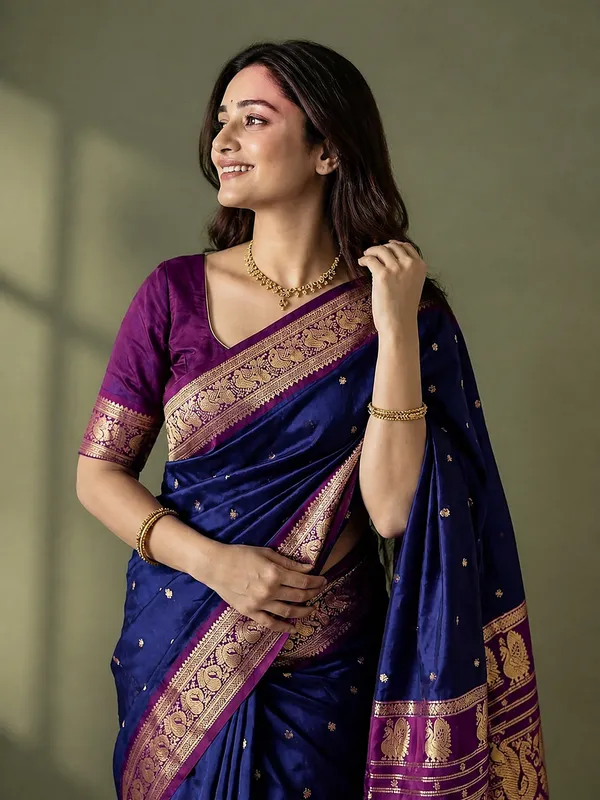 Saanjh_Paithani_Silk_Peacock_Handloom_Saree_Deep_Navy