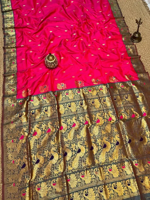 Mihira_Peshwai_Paithani_Silk_Handloom_Saree_Fuchsia_Pink