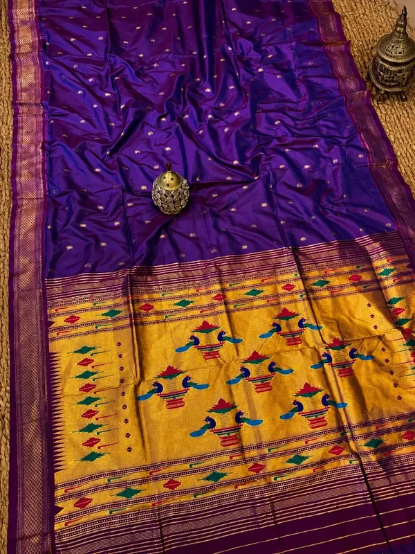 Mayuri_Double_Pallu_Paithani_Silk_Saree_Violet