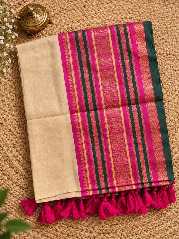Rajsi_Rang_Mul_Cotton_Kanchi_Border_Saree_Cream
