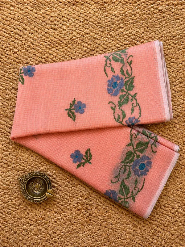 Phoolwari_Kota_Doria_Embroidered_Saree_Lavender
