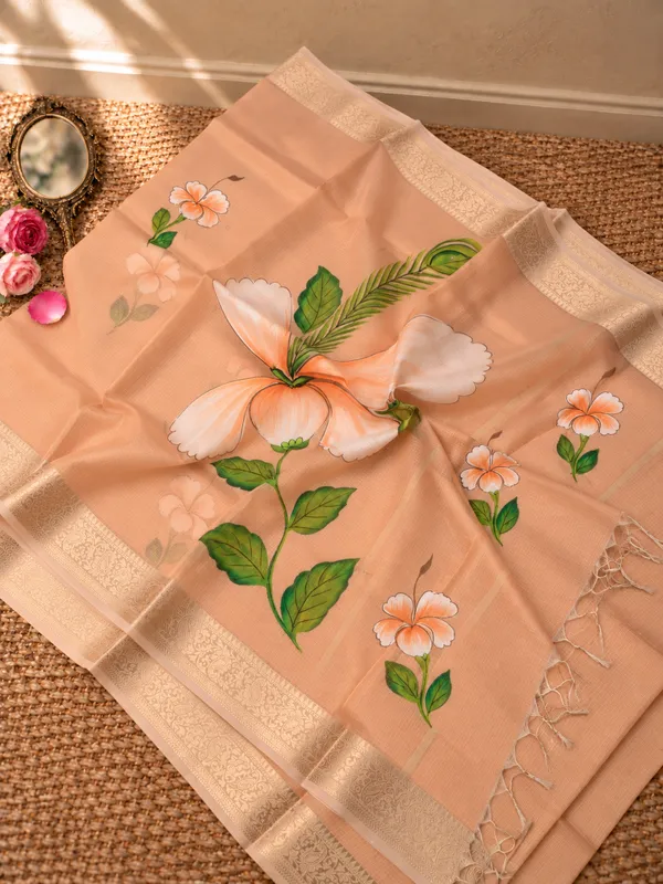 Milana_Kota_Doria_Semi_Silk_Hand-Painted_Saree_Light_Peach