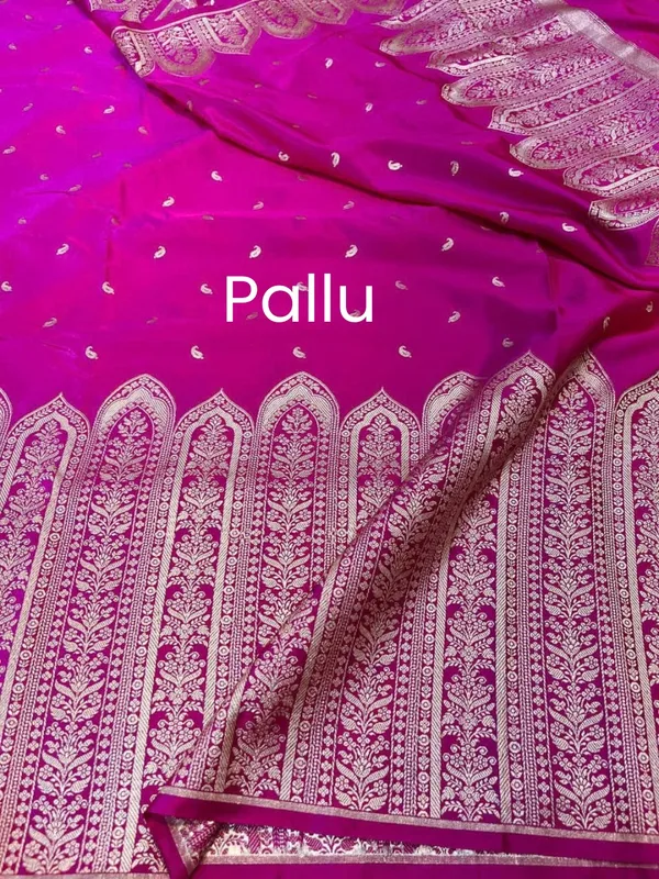 Swarna_Shringar_Mashru_Banarasi_Silk_Saree_Magenta_Pink