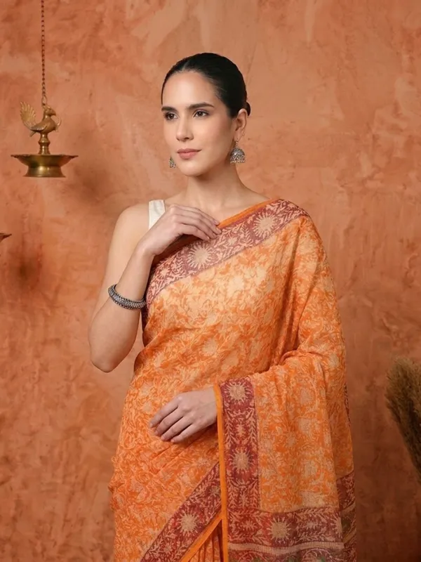 Rangmaati_Kota_Doria_Hand_Block_Print_Dynamic_Saree