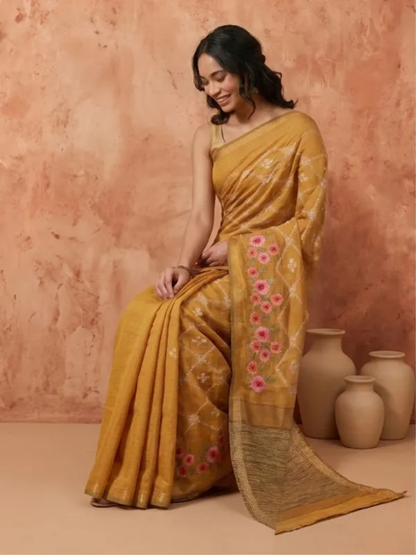 Dhaaga_Roop_Kota_Silk_Ghicha_Stripe_Saree_Mustard_Yellow