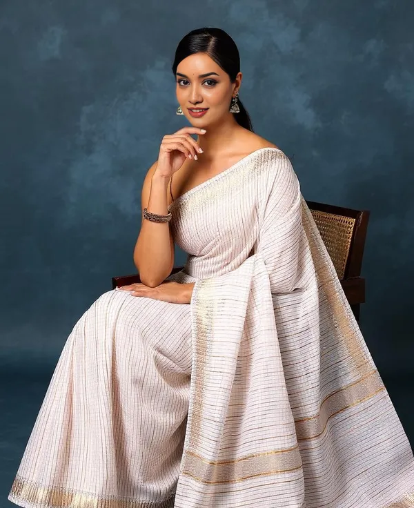 Rangrez_Katan_Silk_Hand_Dyed_Saree_Ivory_White