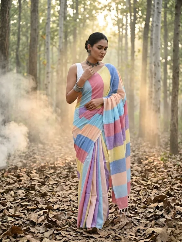 Earthloom_Handdyed_Khadi_Cotton_Saree_Whimsical