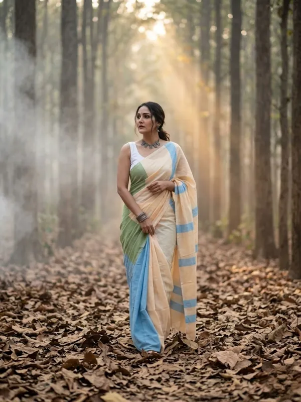 Earthloom_Handdyed_Khadi_Cotton_Saree_Striking