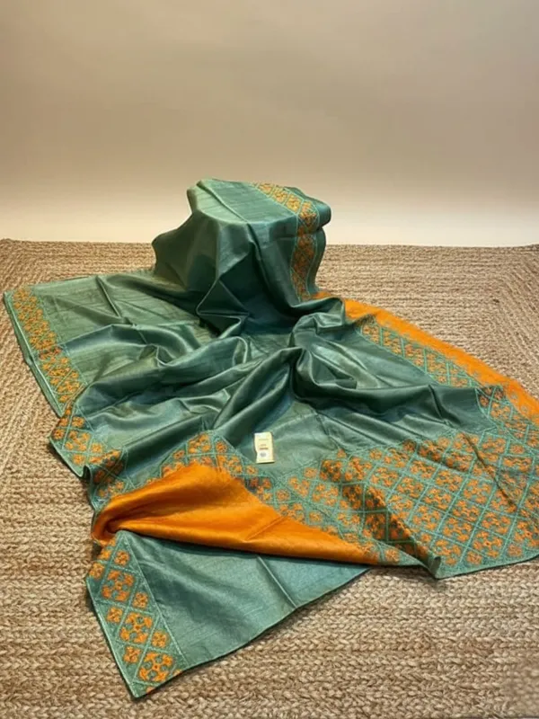Mridini_Silkmark_Tussar_Silk_Embroidery_Saree_Sage_Green