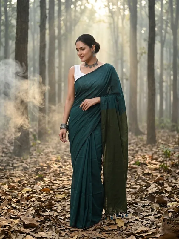Earthloom_Handdyed_Khadi_Cotton_Saree_Dark_Green