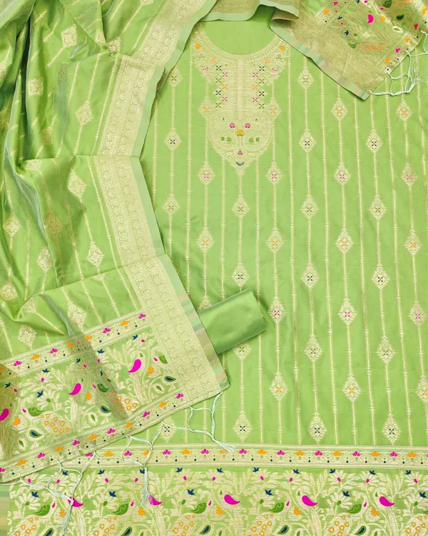 Noor-e-Banaras_Cotton_Suit_Thread_Work_Pista_Green