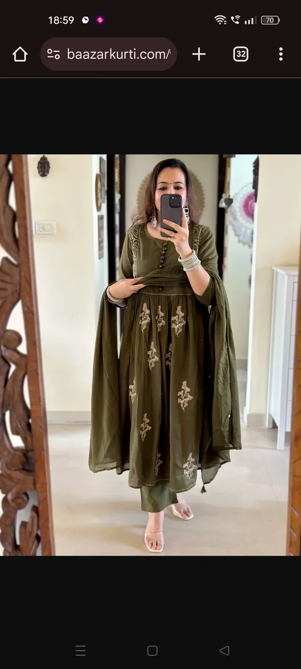 Green_Cotton_Kurti_Pant_With_Dupatta_Set