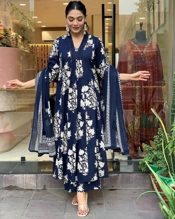 Blue_Cotton_Angrakha_Kurti_Set_For_Women