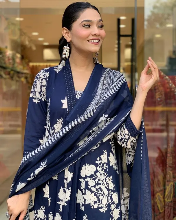 Blue_Cotton_Angrakha_Kurti_Set_For_Women