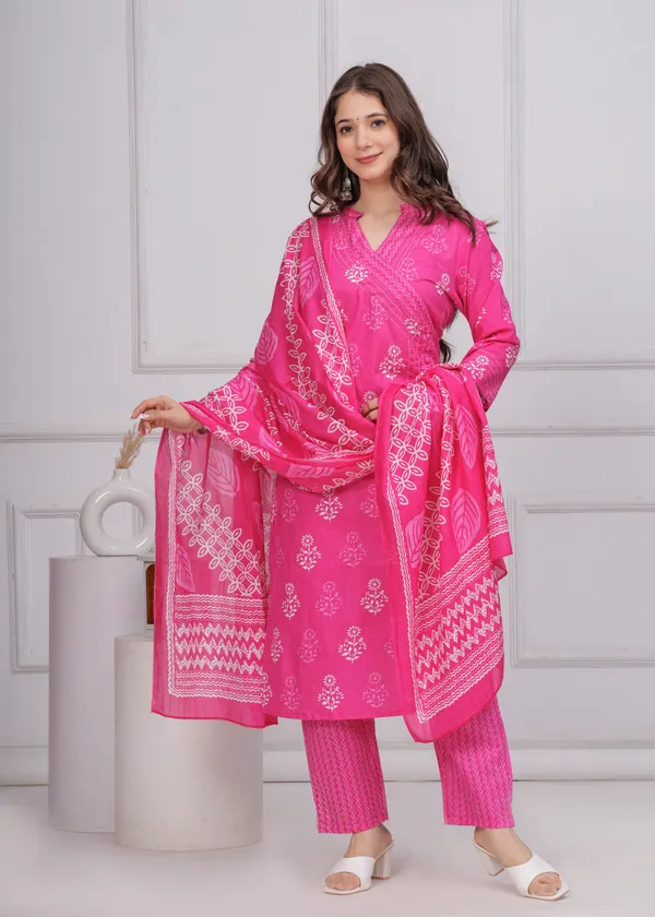 Pink_Cotton_Angrakha_Kurti_With_Pant_&_Dupatta_Set_For_Women