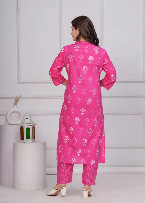 Pink_Cotton_Angrakha_Kurti_With_Pant_&_Dupatta_Set_For_Women