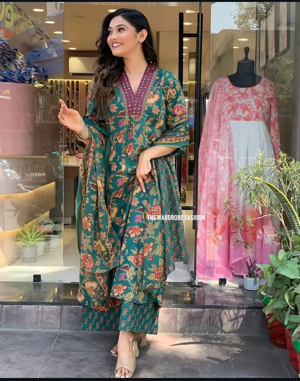 Green_Cotton_Anarkali_Kurta_With_Pant_&_Dupatta_Set_For_Women