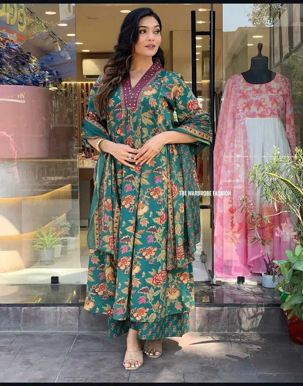 Green_Cotton_Anarkali_Kurta_With_Pant_&_Dupatta_Set_For_Women